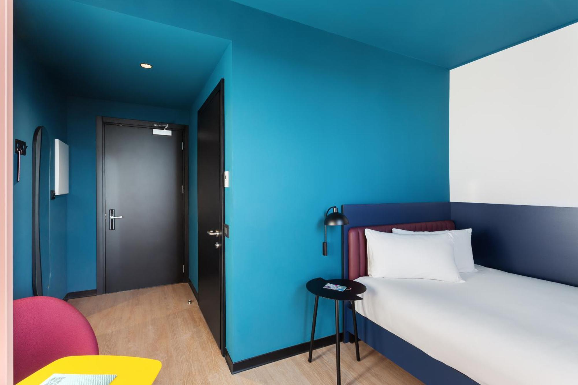 Single Room,1620162417:JPEG
